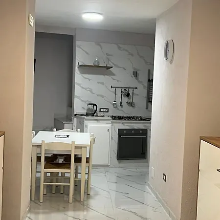 Montesilvano 3 In Rione Sanita Naples