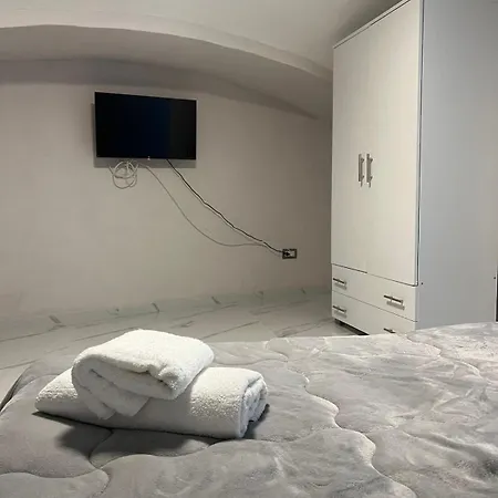 Apartment Montesilvano 3 In Rione Sanita *