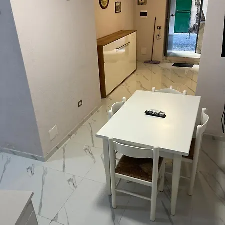 Montesilvano 3 In Rione Sanita * Naples